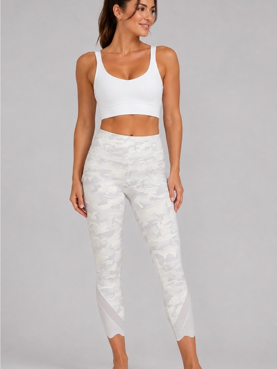 lululemon athletica Pants - Lululemon Wunder Under High-Rise Crop 23” Scallop Incognito Camo Leggings Size 8